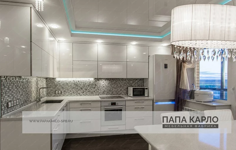 Белая кухня хай-тек на Парнасе купить кухню в Спб за 76900 руб. 
